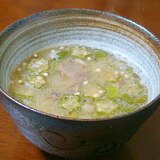 オクラと牛肉の生姜味噌汁